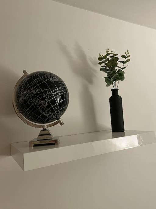 Modern 2 Bedroom Flat Near Glasgow City Centre Экстерьер фото